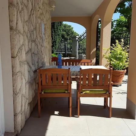 Ginkgo Apartman